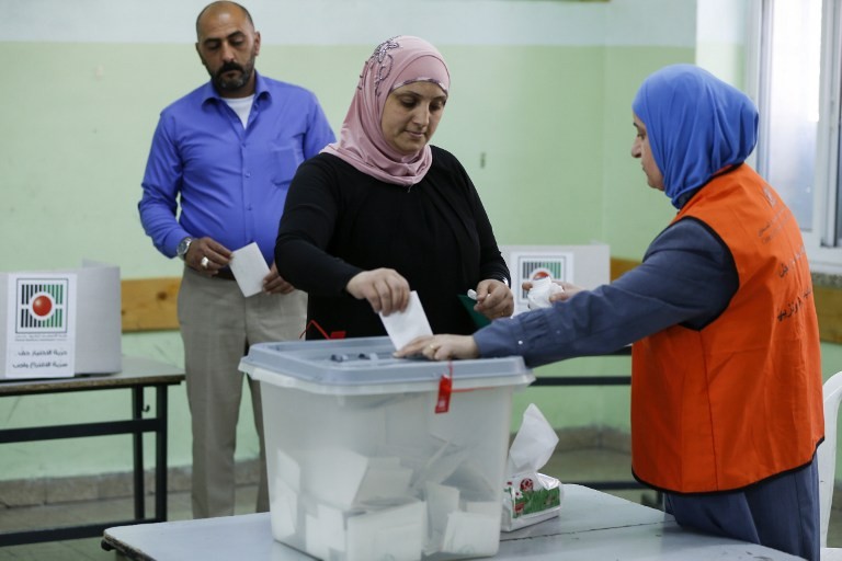 بيان صادر عن لجنة الانتخابات المركزية.. تم تعديل بعض النتائج 

