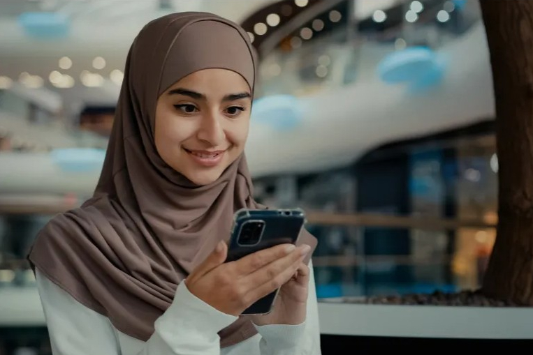 هل تريد التخلص من إدمان الهاتف الذكي؟.. جرّب هاتفا بدائيا
