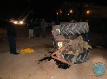 مصرع مواطن في انقلاب جرار زراعي جنوب الخليل
