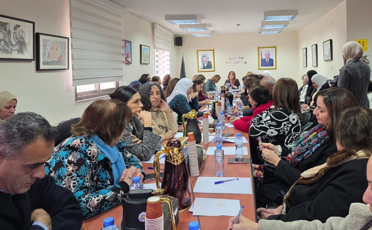 وزارة شؤون المرأة تعقد لقاء تشاورياً مع مؤسسات المجتمع المدني حول المشاركة في لجنة وضع المرأة ويوم المرأة العالمي
