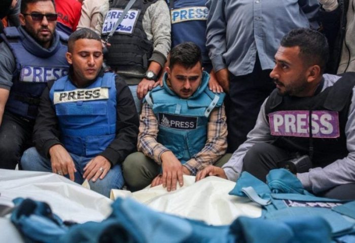 أكثر من 230 صحفيا شهيدا.. الأونروا: غزة أخطر مكان في العالم على الصحفيين

