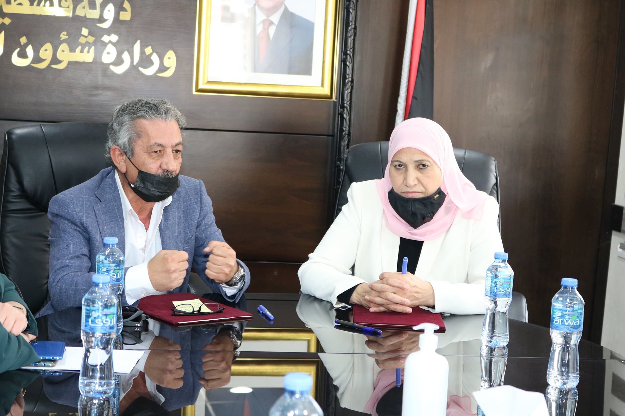 وزارة شؤون المرأة وصحيفة الحياة الجديدة يوقعان مذكرة تعاون
