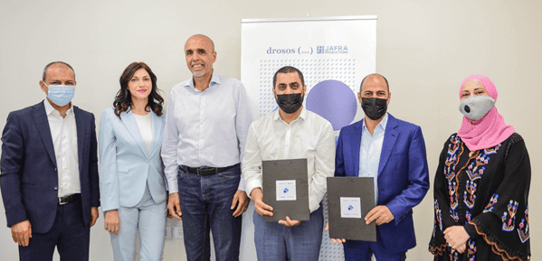 "جفرا" توقع اتفاقية شراكة استراتيجية مع مؤسسة دروسوس لتطوير وتعزيز دور الموسيقى الفلسطينية
