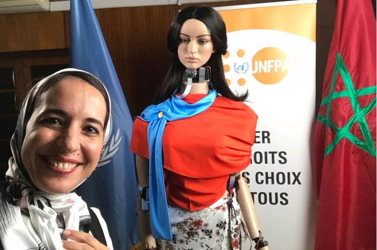 شامة.. قصة "امرأة آلية" مغربية تناهض العنف والتمييز ضد النساء
