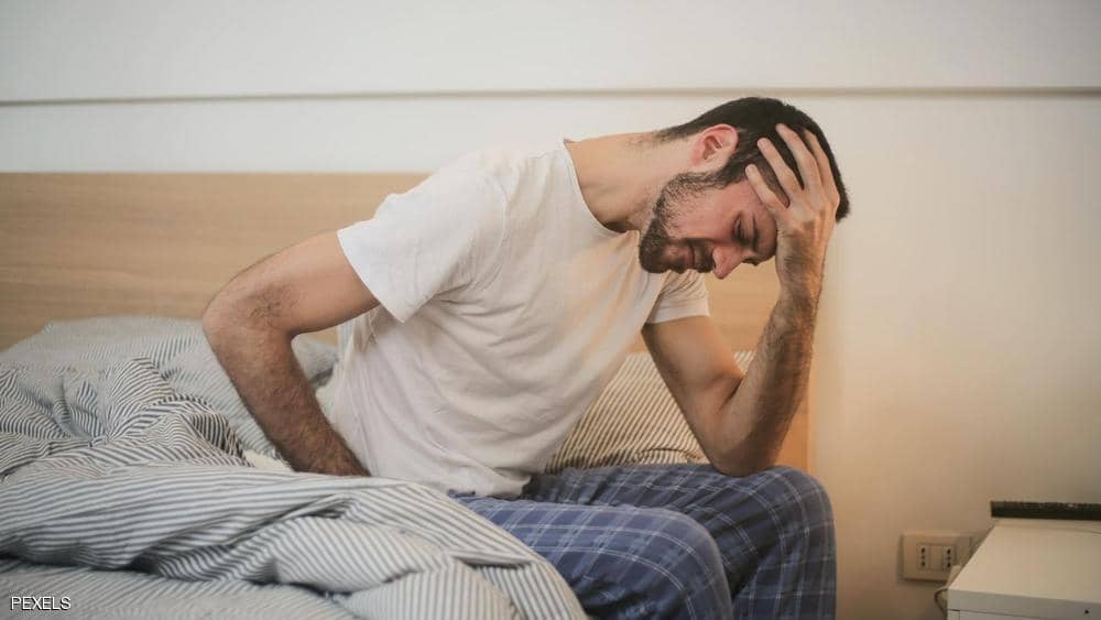ثقل القدمين عند الاستيقاظ.. ما الأسباب؟
