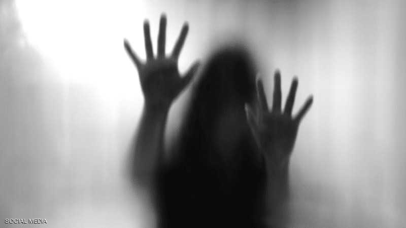 طالبة الطب المغتصبة تكشف تفاصيل الواقعة الصادمة: اغتصبنى بعد ساعتين من العمل جليسة أطفال
