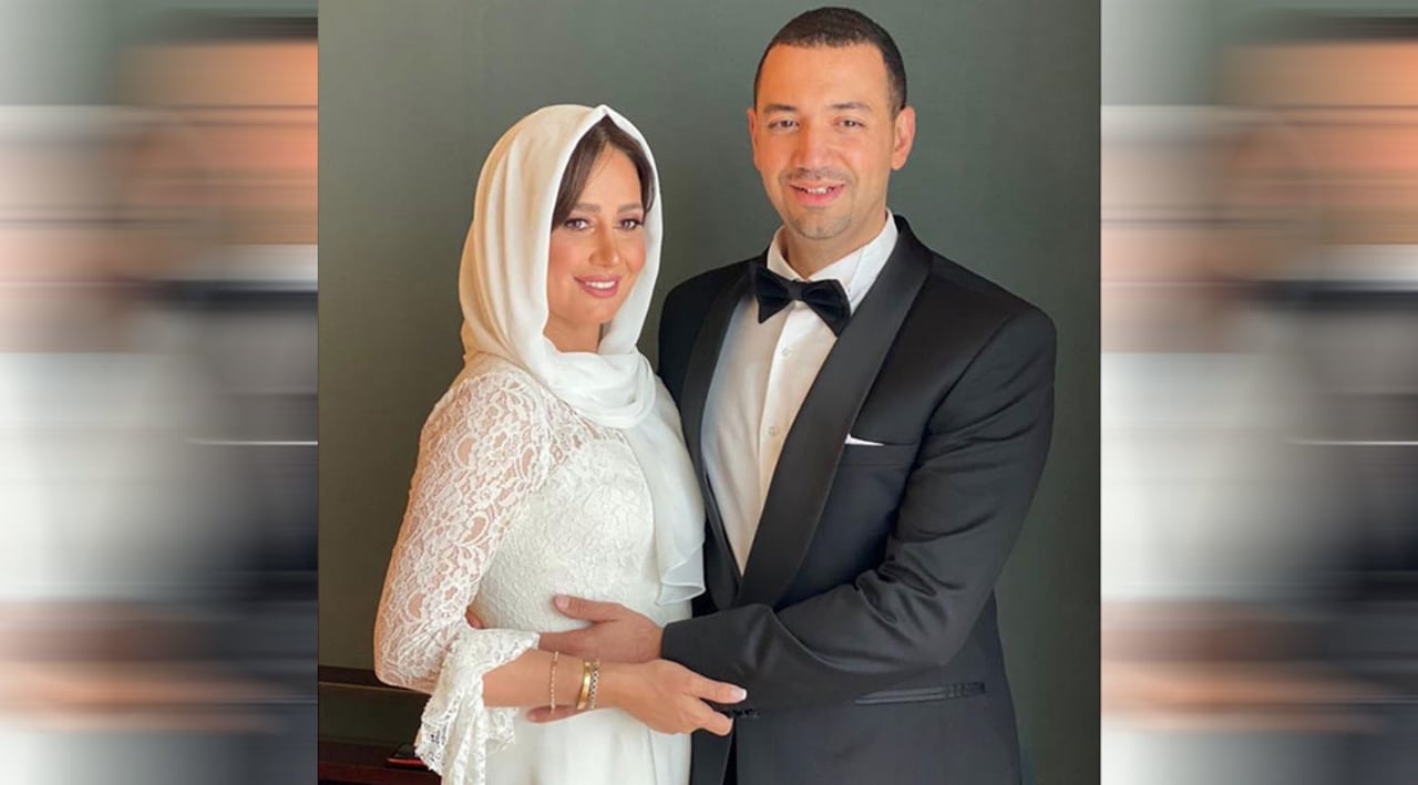 الداعية الإسلامي معز مسعود يتصدر غوغل بعد صور زواجه من الفنانة حلا شيحة
