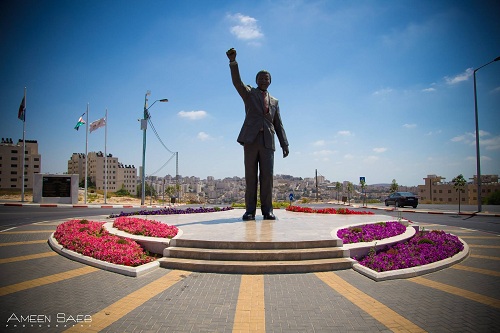 صوت| في مثل هذا اليوم..ذكرى الافراج عن الراحل نيسلون مانديلا
