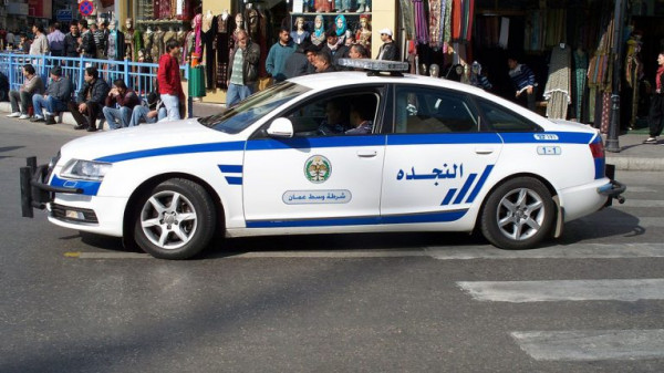جريمة جديدة تهز عمان .. شاب يضرب شقيقته حتى الموت
