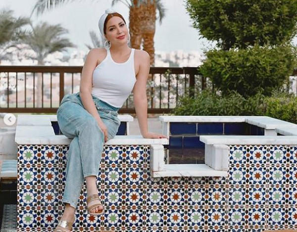نسرين طافش تخدع جمهورها بهوية خطيبها المزيفة
