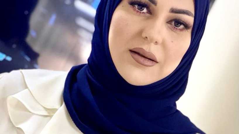 عراقيون يتضامنون مع زينب الغانم وشبكة الإعلام تنفي "أكاذيب" فصلها بسبب الحجاب
