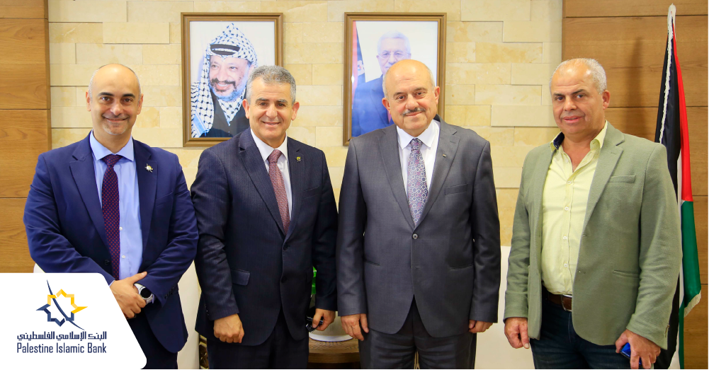 البنك الإسلامي الفلسطيني ووزارة الحكم المحلي يبحثان التعاون المشترك 

