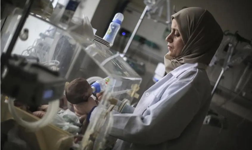 "الصحة": القابلات في غزة يعشن ظروفاً معقّدة وواقعاً صحياً كارثياً
