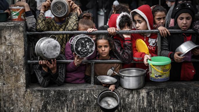 شبكة المنظمات الأهلية الفلسطينية تحذر من انهيار منظومة العمل الإنساني في قطاع غزة