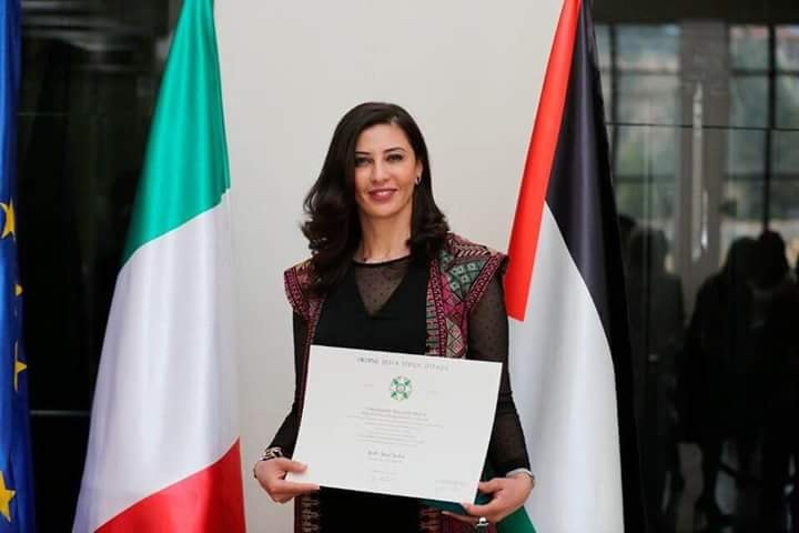 من المعاناة إلى العالمية ... فلسطينيات نَجحن في إيصال قَضيتهن 


