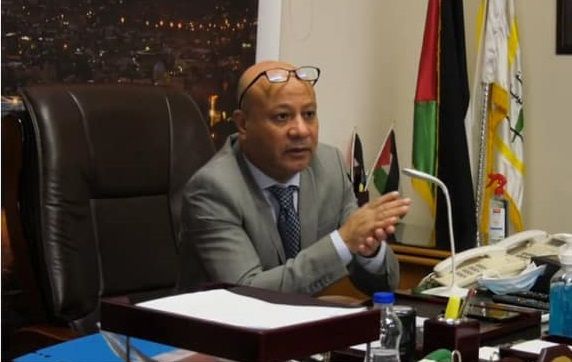 أبو هولي يرحب بالدعم الإيطالي لمخيم اليرموك، ويدعو الأونروا إلى المضي قدماً في حشد الموارد لإعادة إعمار المخيمات