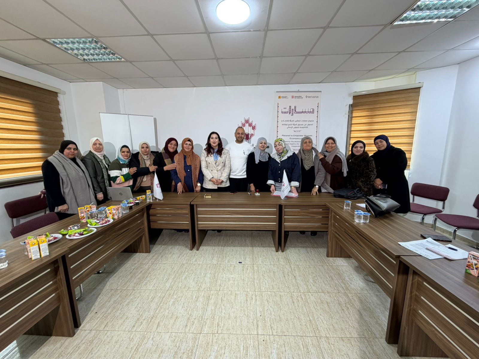 توقيع مذكرات تفاهم وعرض مقترحات لتعزيز التمكين الاقتصادي للنساء في بيت أولا

