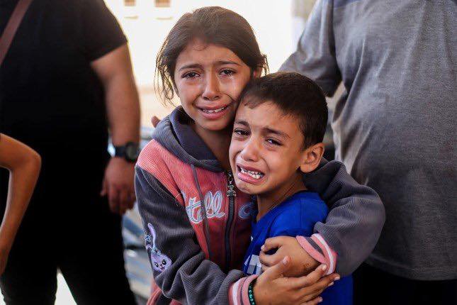 وزارة شؤون المرأة في يوم الطفل الفلسطيني: "حقوق الطفولة مسلوبة وأعباء الأمومة معقدة ومضاعفة"