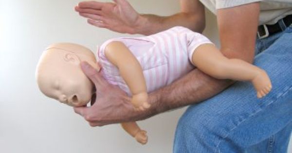 اختناق الطفل.. كيف تتجاوز الموقف الصعب؟
