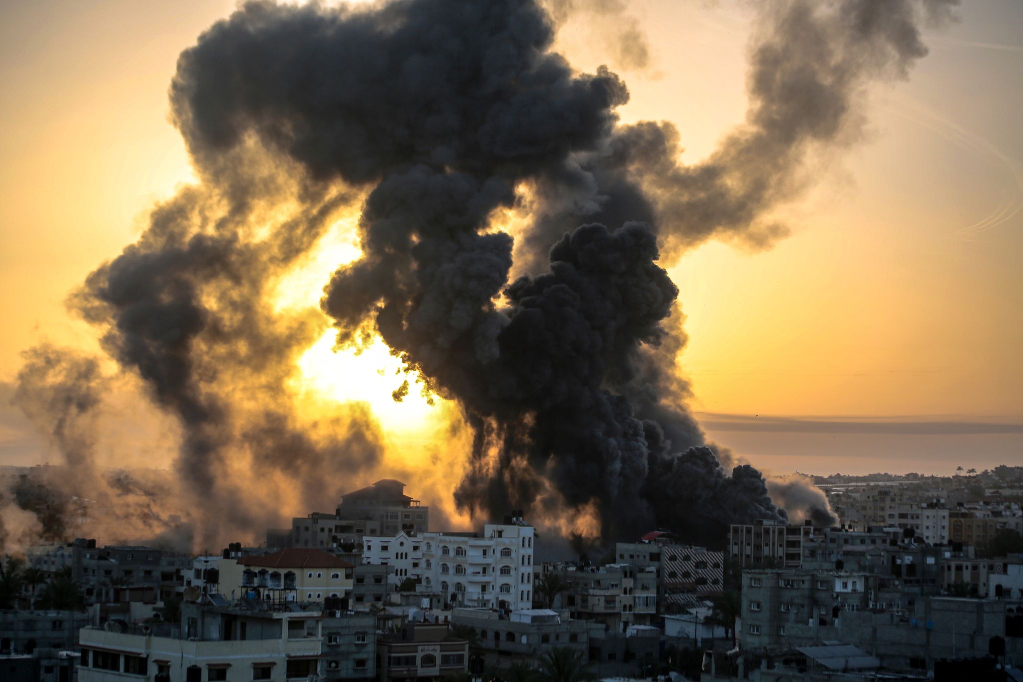 بيان صادر عن الاتحاد العام للمرأة الفلسطينية .. الاتحاد يدين العدوان على غزة

