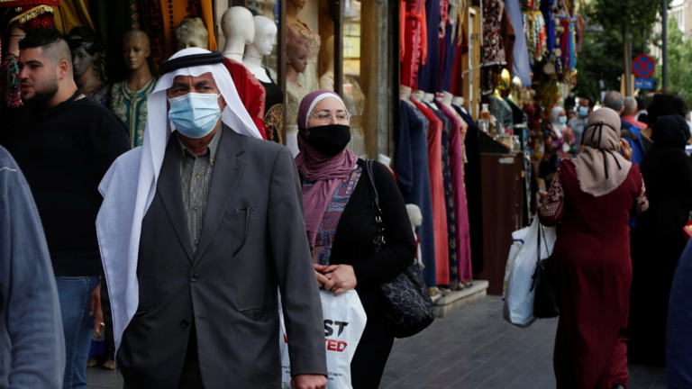 طبيب يشير إلى متوسط عمر الأردنيين وسبب يولد 80 مرضا
