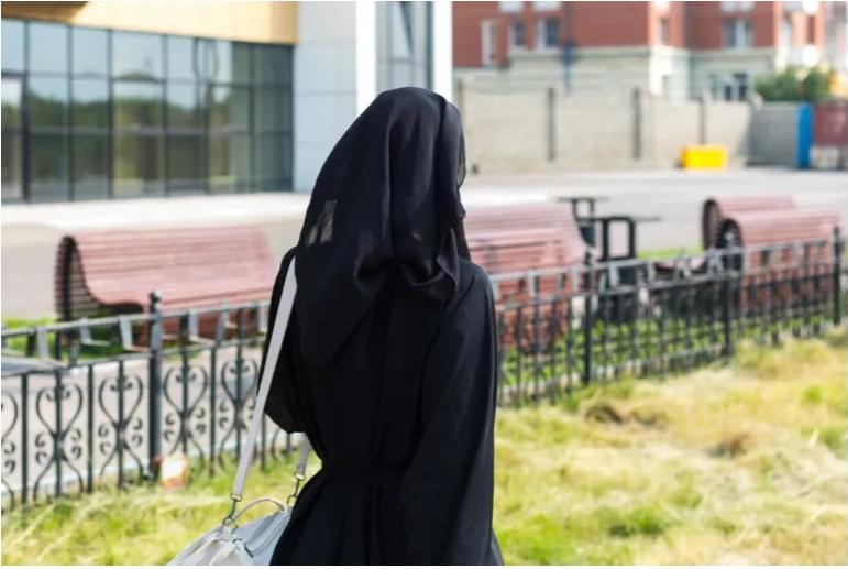 ارتياح بين مسلمي ألمانيا بعد السماح للمحجبات بالعمل في مدارس برلين
