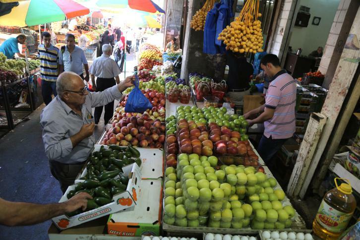 لنيابة بغزة تدعو التجار للتحلي بالمسؤولية مع حلول شهر رمضان
