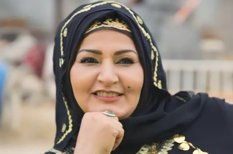 ليختار الأيتام والأرامل ما يناسبهم من ثياب.. سيدة عراقية تفتح أكثر من 400 سوق خيري في البلاد
