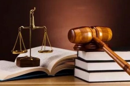 إحالة 16 مخالفاً للنيابة العامة لتجاوزهم السقف السعري
