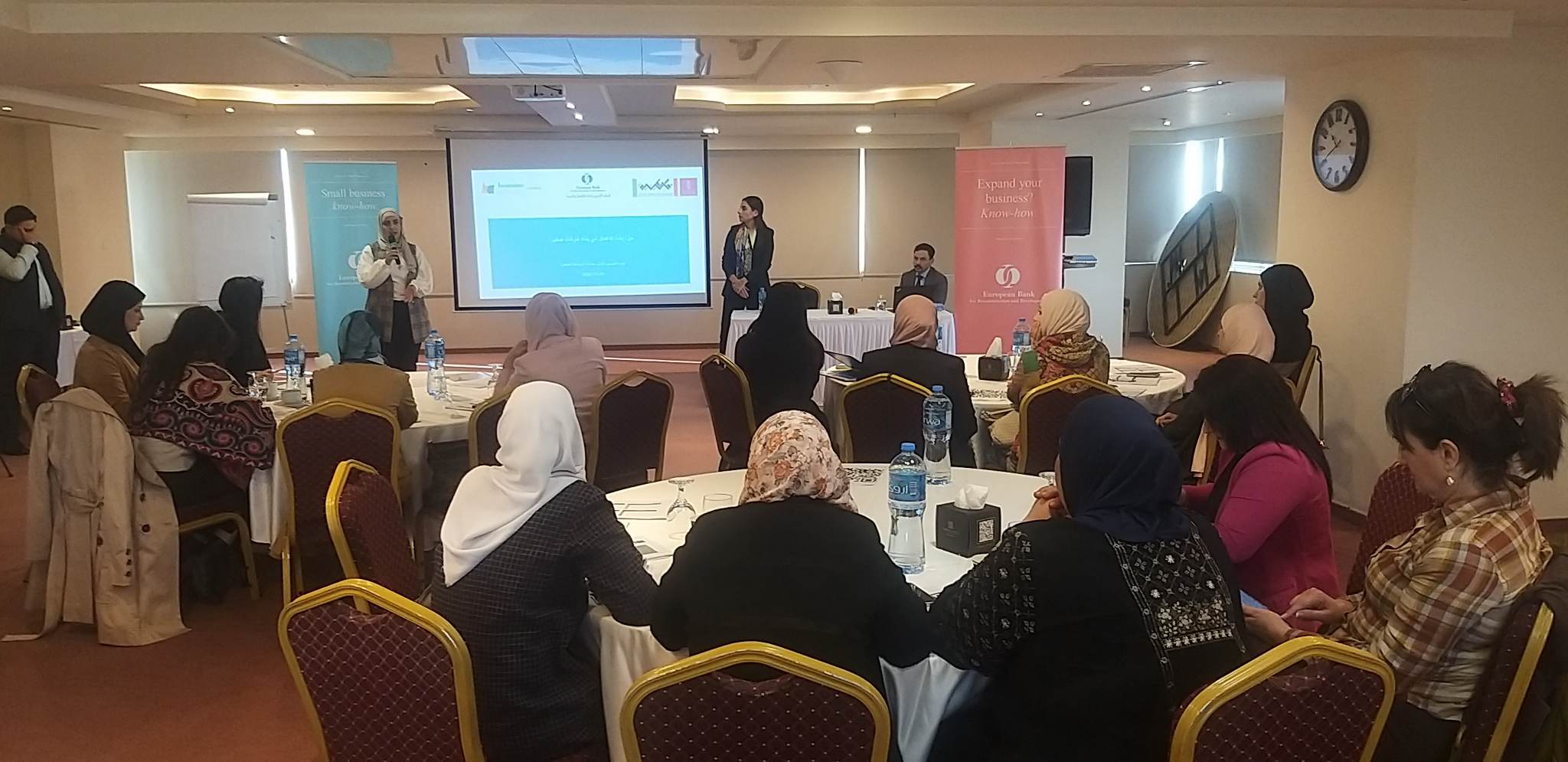 صوت| بنك فلسطين والأوروبي.. يطلقان ورشة تدريب لسيدات اعمال حول"ريادة الأعمال إلى بناء شركات صغيرة"

