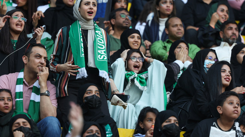 "لا أصدق أن هذا يحدث".. ماذا تقول المشجعات السعوديات في قطر؟
