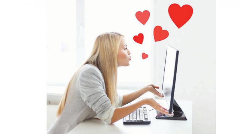 الاحتيال عبر الإنترنت.. كيف تتجنب أن تكون "ضحية عاطفية"؟
