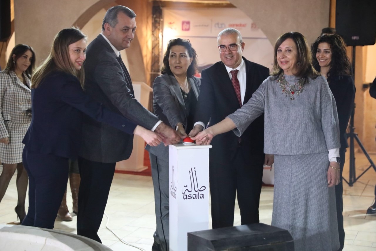 برعاية ومشاركة محافظ سلطة النقد.. افتتاح المعرض السنوي لجمعية أصالة 

