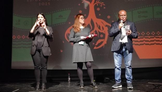 فيلم "استرداد مؤجل" يحصد جائزة أفضل فيلم قصير في مهرجان الأرض السينمائي بايطاليا
