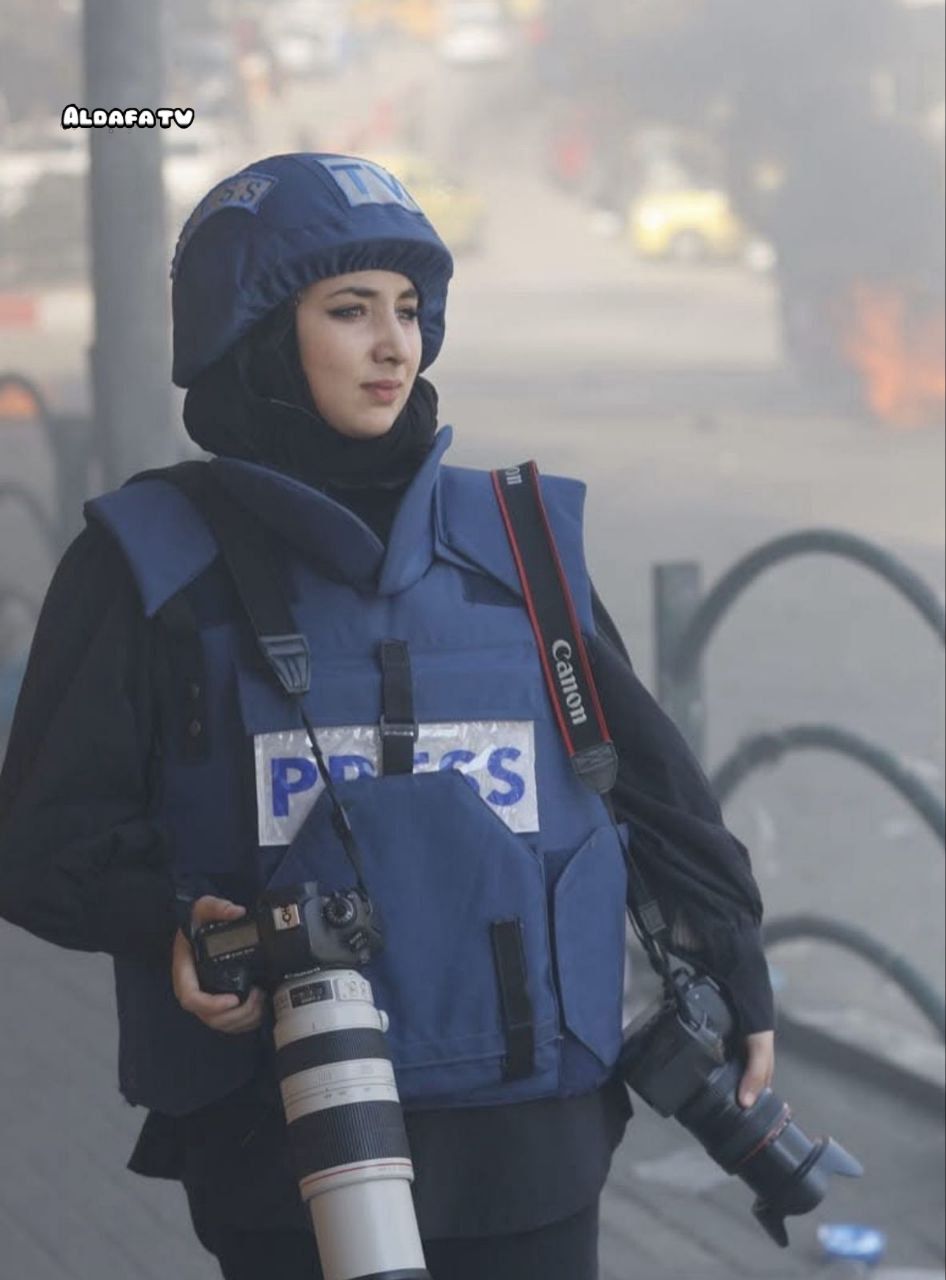 من بينهم صحفية .. الاحتلال يعتقل ثلاثة نساء من الخليل
