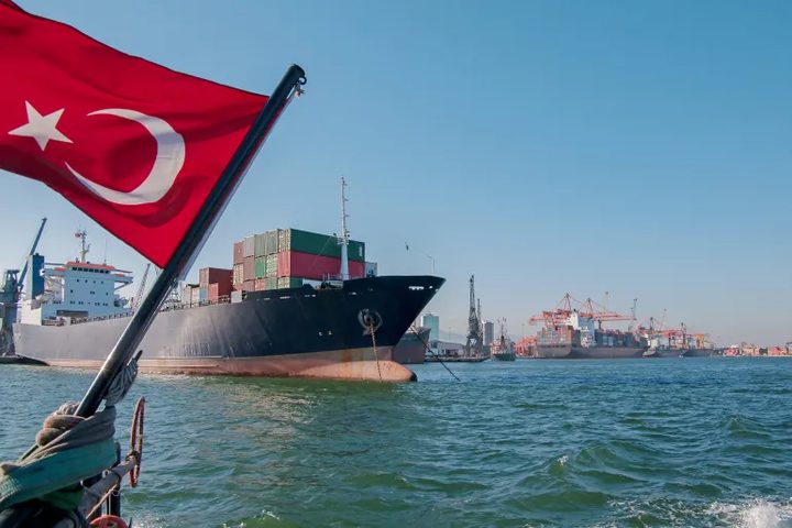 الاقتصاد تعلن آلية جديدة لإجراءات الاستيراد والتصدير بين فلسطين وتركيا
