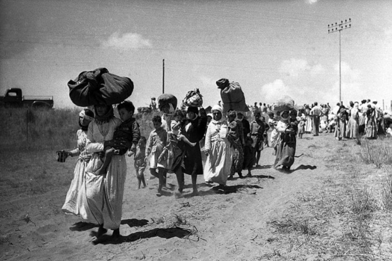 نقل 30 مليون وثيقة .. عملية سرية لحماية وثائق اللاجئين الفلسطينيين
