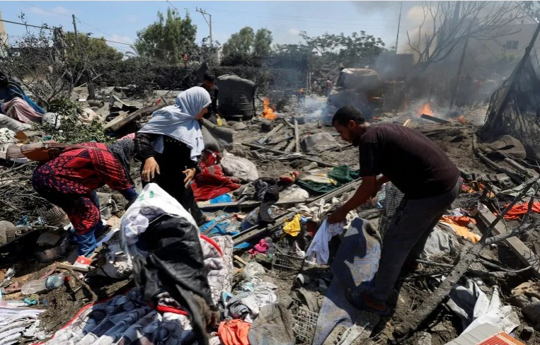 هآرتس: مشهد من ناغازاكي.. أجساد الفلسطينيين جنوب غزة تتبخر
