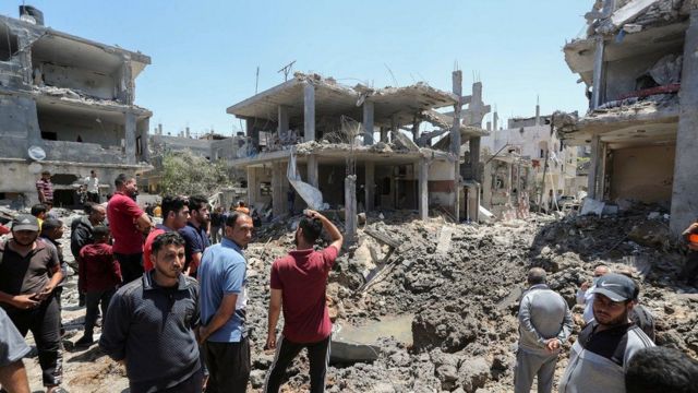 في اليوم الـ16 لعدوان الاحتلال: أكثر من 50 شهيدا وعشرات الجرحى في سلسلة غارات على قطاع غزة
