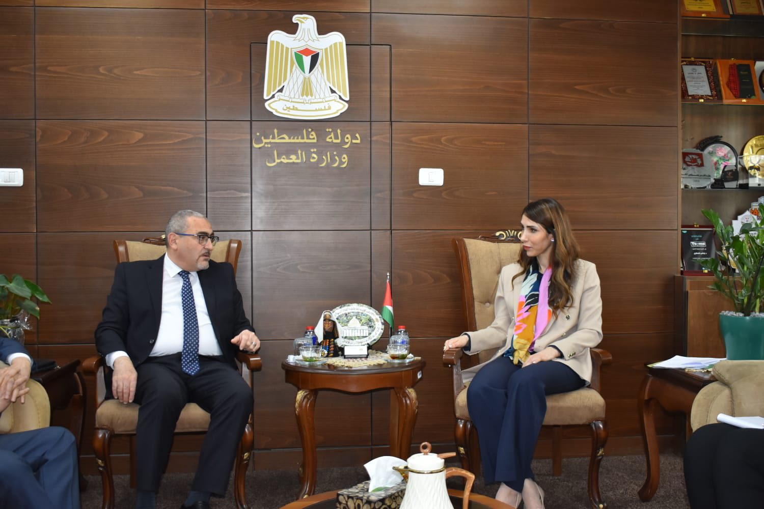  العطاري تبحث مع الأمم المتحدة تعزيز صمود سوق العمل الفلسطيني وتوسيع برامج التشغيل في ظل التحديات الاقتصادية