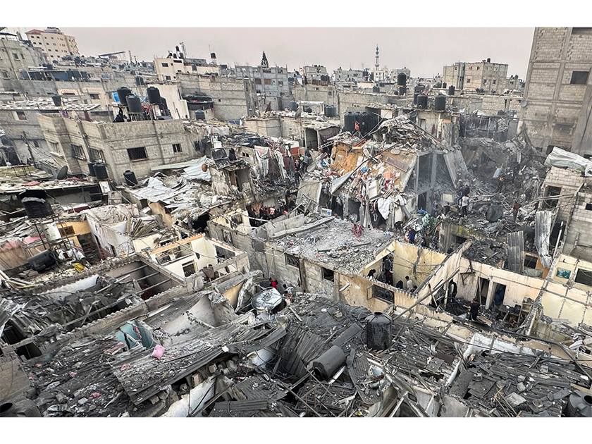 ارتفاع حصيلة الشهداء في قطاع غزة إلى 45,317 والإصابات إلى 107,713 منذ بدء العدوان

