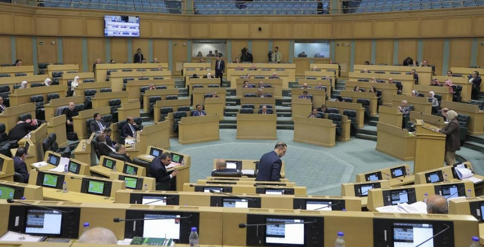 مجلس النواب يقر مشروع قانون اللجنة الوطنية لشؤون المرأة

