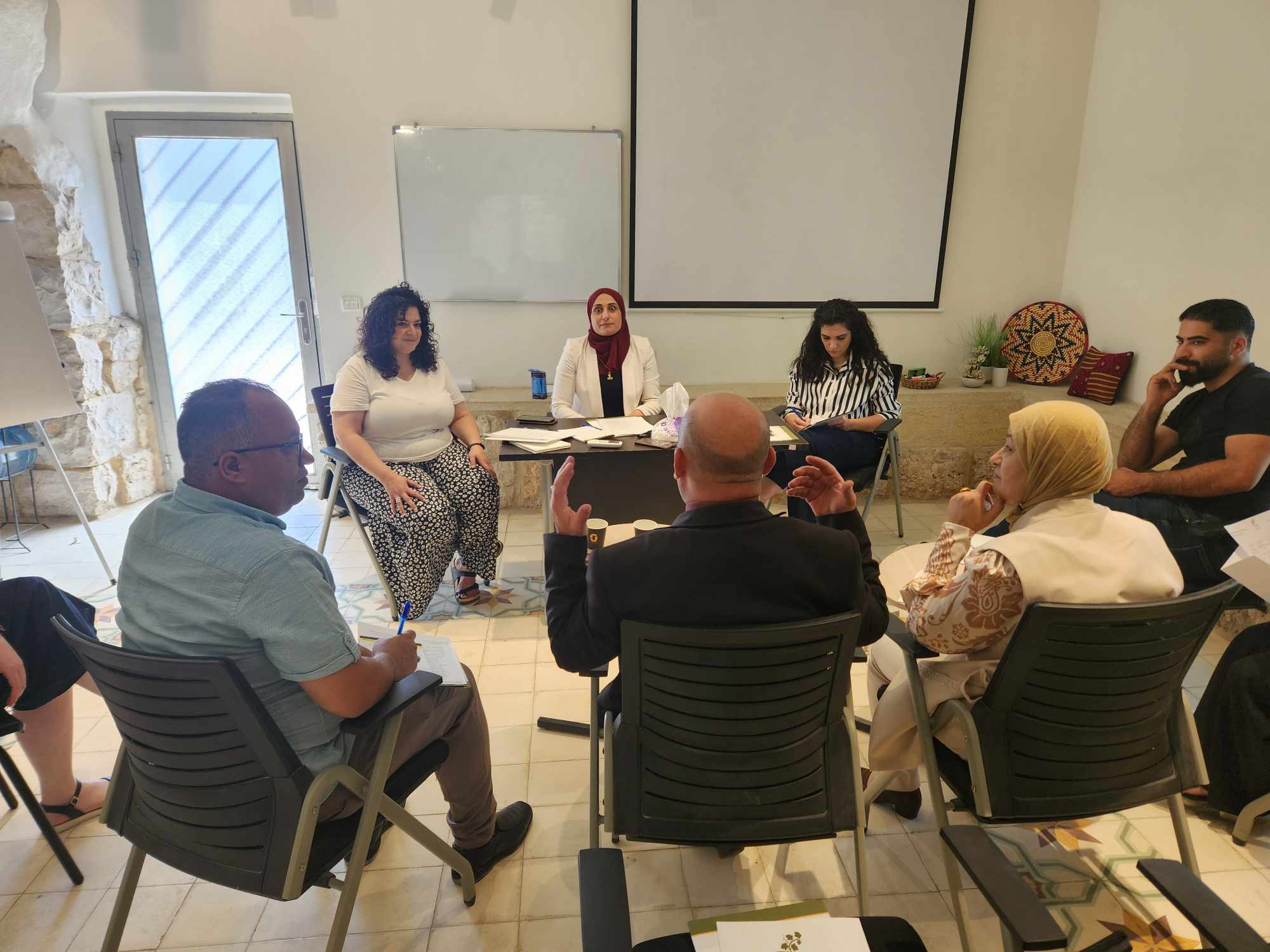  مؤسسة دالية المجتمعية  تنظم جلسة حوارية حول "عزلة أطفال التوحد، إلى متى؟"