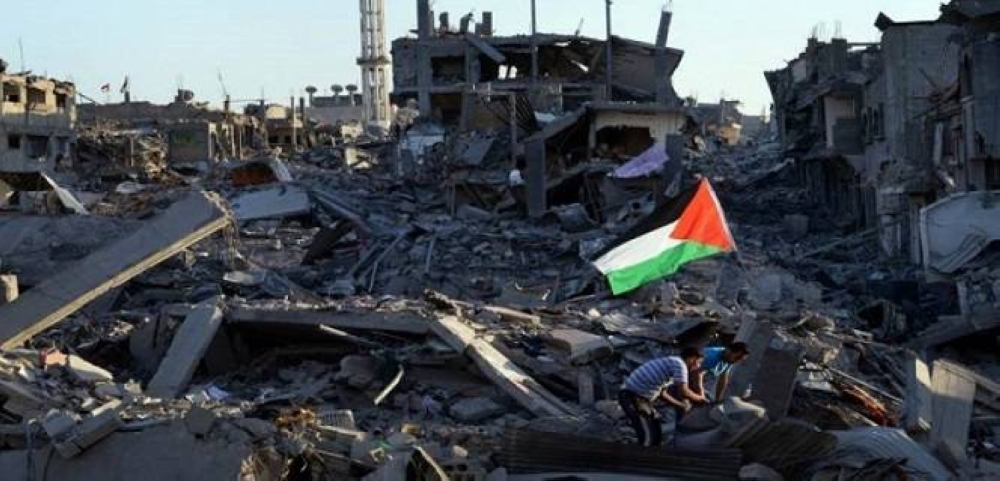 العفو الدولية تدعو الجنائية الدولية لفتح تحقيق في "جرائم الحرب" بثلاث غارات على مخيم المغازي ورفح
