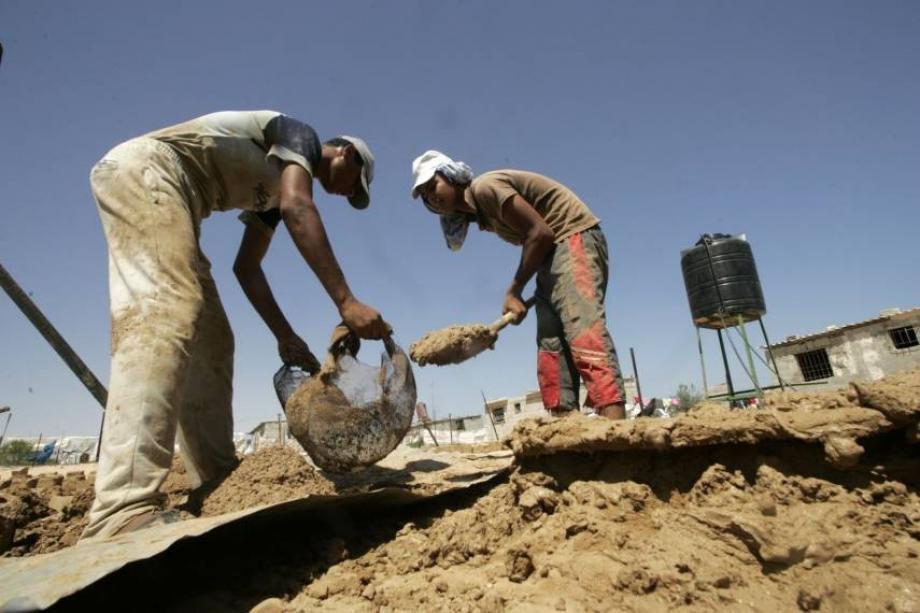 وزارة العمل.. بيان صحفي بمناسبة الأول من أيار "يوم العمال العالمي" 

