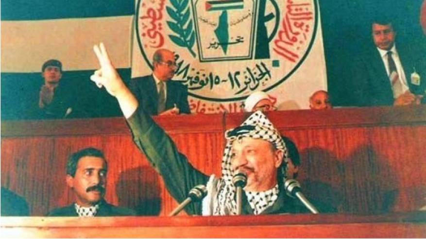 صوت| الفلسطينيون يحيون الذكرى الـ 32 لإعلان الاستقلال