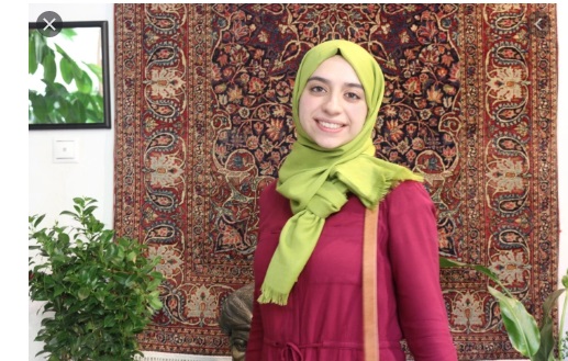 أسيل الأشهب.. محامية مقدسية ينتظرها الجمهور للغناء على المسرح
