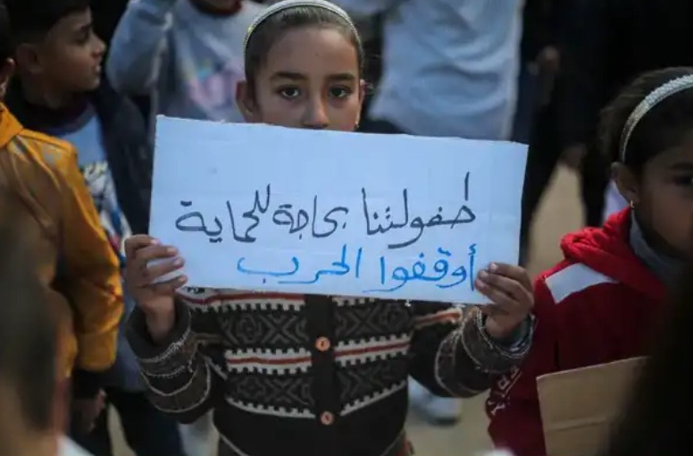 "اليونيسف": استشهاد نحو 14 ألف طفل في غزة منذ بدء الحرب
