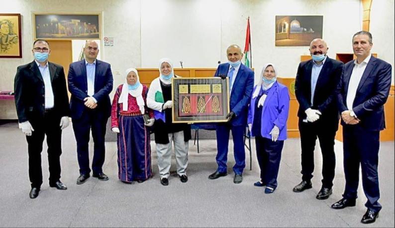 بدعم من مجموعة الاتصالات الفلسطينية.. افتتاح مشروع الطاقة الشمسية لجمعية إنعاش الأسرة
