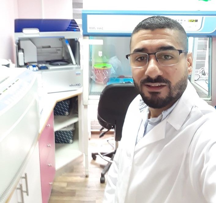 صوت| الخبير ارزيقات.. فايروس كورونا بفلسطين مختلف وأطلقنا مشروع علمي لكشف خصائصه
